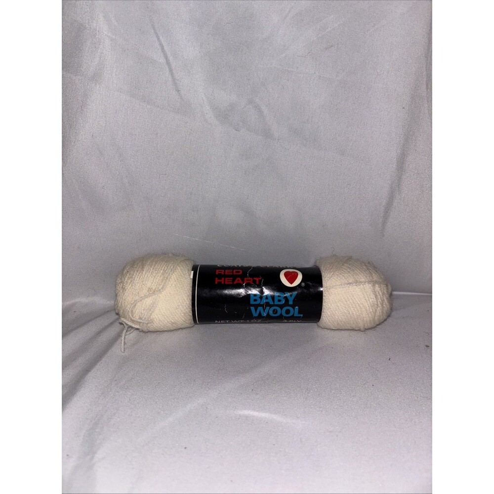 Vintage Red Heart 100% Pure Virgin Wool - 1 Skein White 1oz